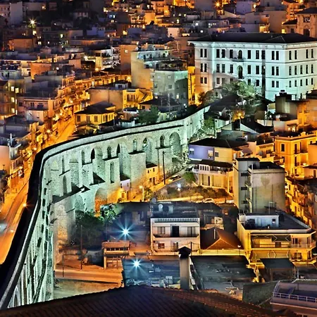 Anna's Old Town *